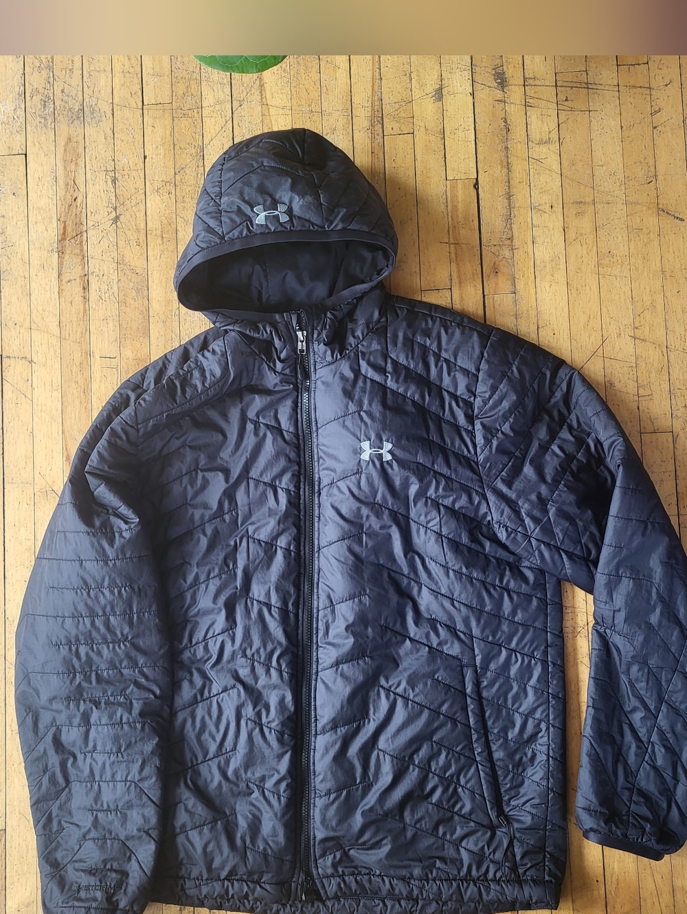 Under Armour Men's Black Quilted Hooded Puffer Jacket Sz L